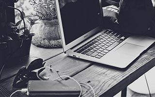 恩里克的“垂直Tiki-Taka”：巴黎圣日耳曼的制胜之道